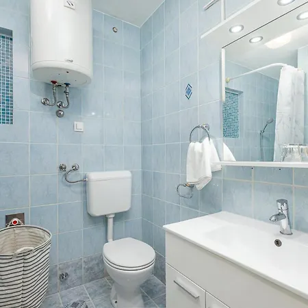 Ticiana A3 Close To Sea Apartment Porec
